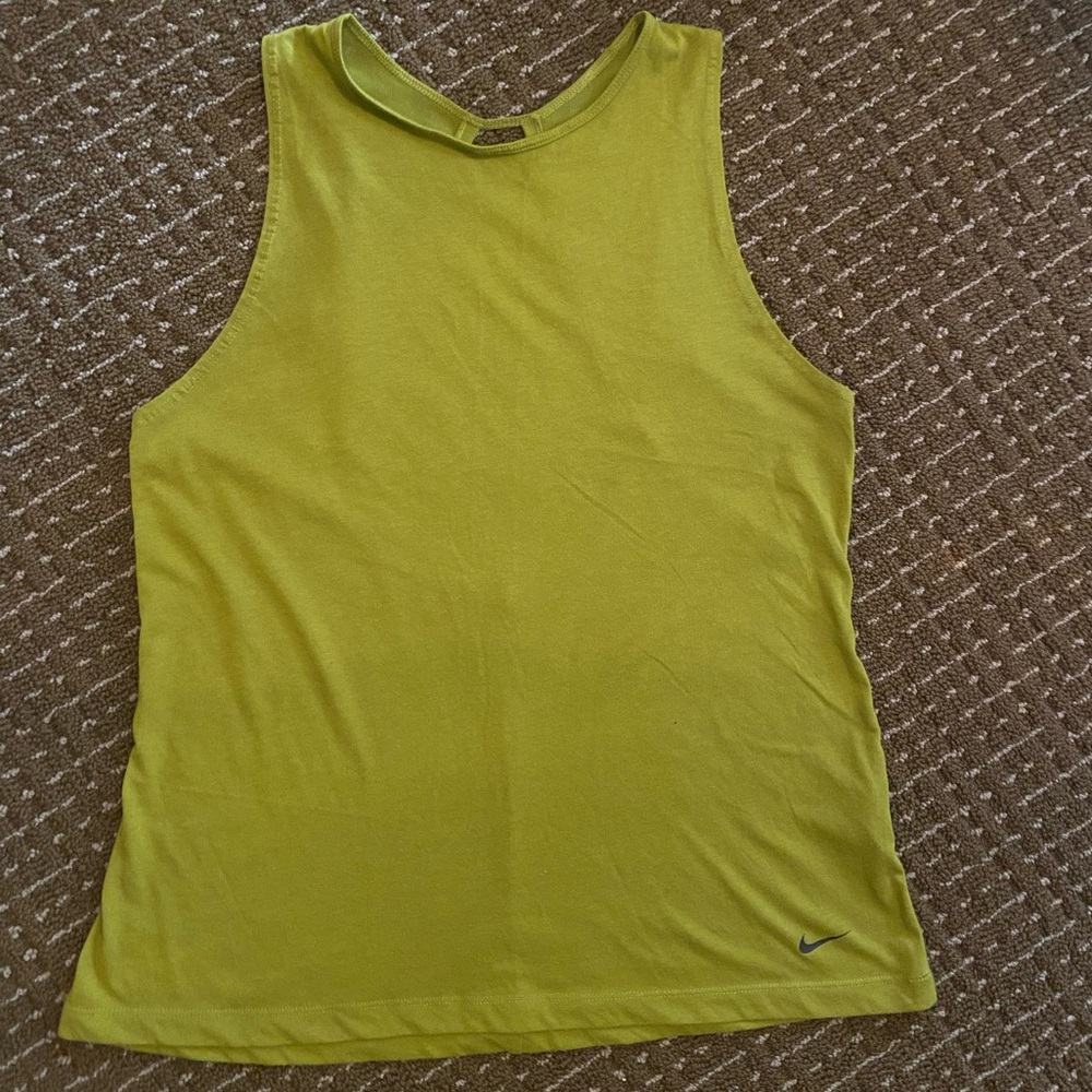 Nike dri-fit tank